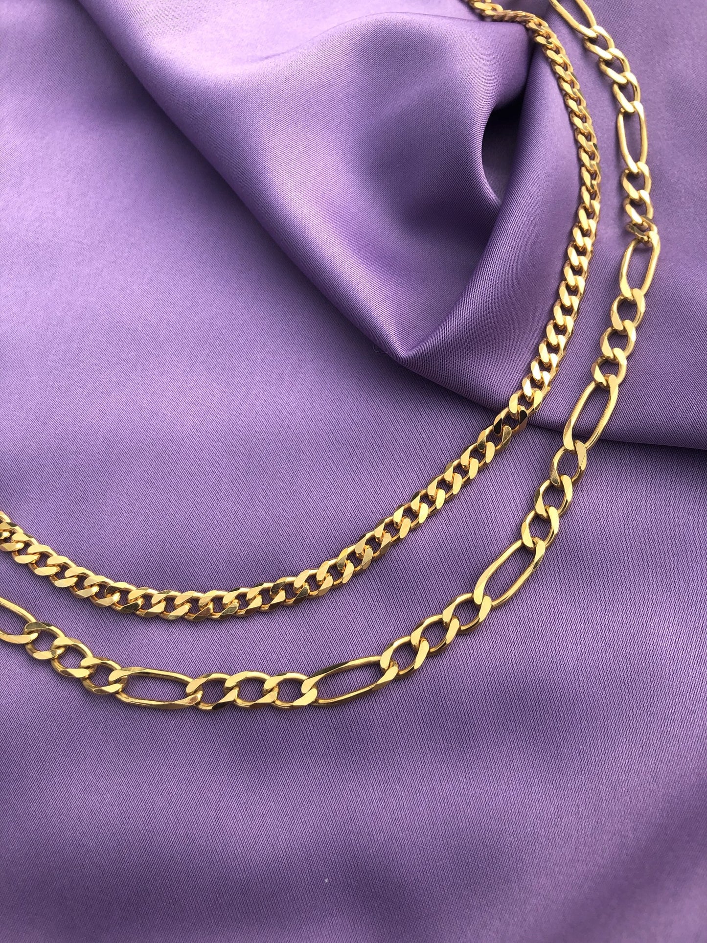 Well-built necklace