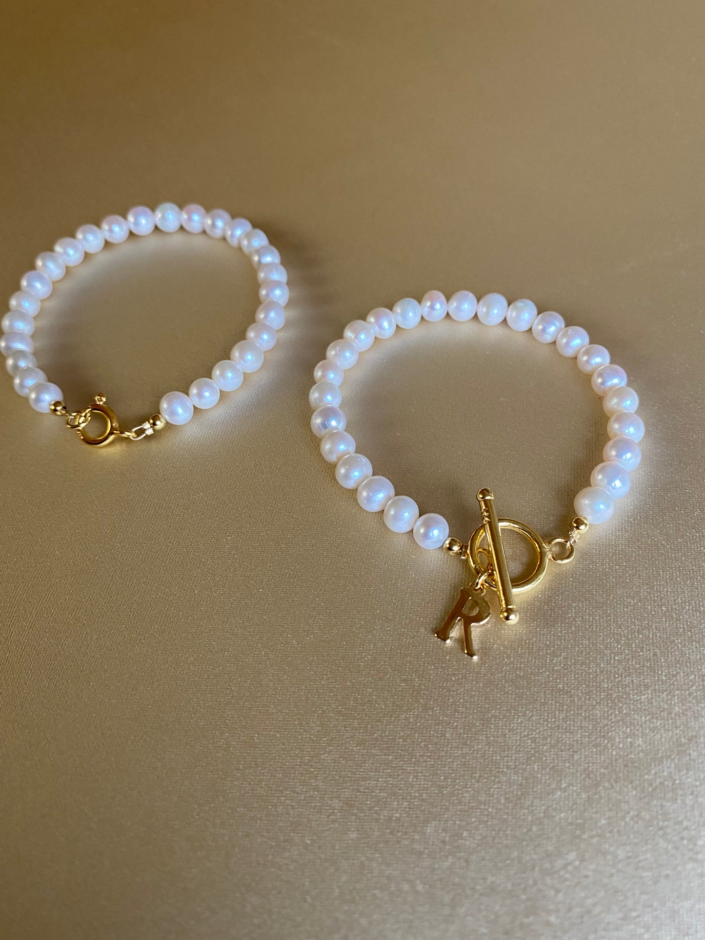 Pearly letter bracelet